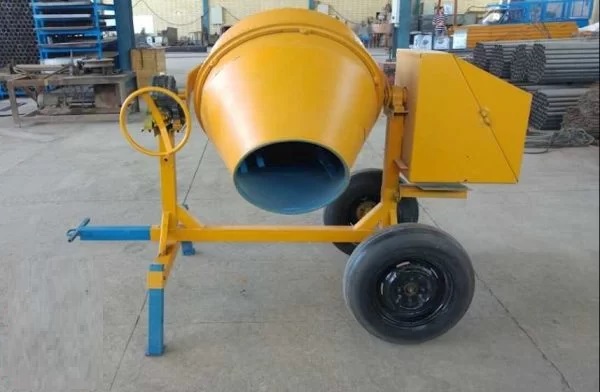 مقایسه بتن‌ریزی سنتی و بتن‌ریزی با پمپ ؛ کدام روش بهتر است؟